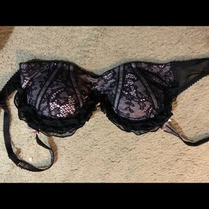 Victoria’s Secret Lace Bra - only worn a handful of times